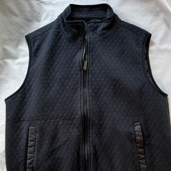 Mossimo Supply Co. Vest. Excellent condition. Size Medium. - Picture 1 of 5